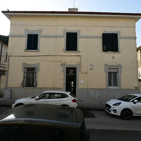 Apartament Le Di Emma *